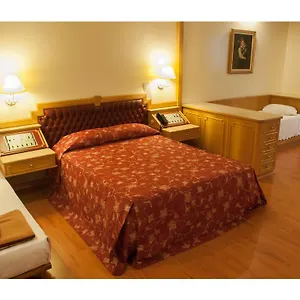 King Hotel